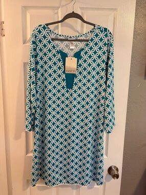 Dotti Teal and White Long Sleeve Geometric Tunic Dress